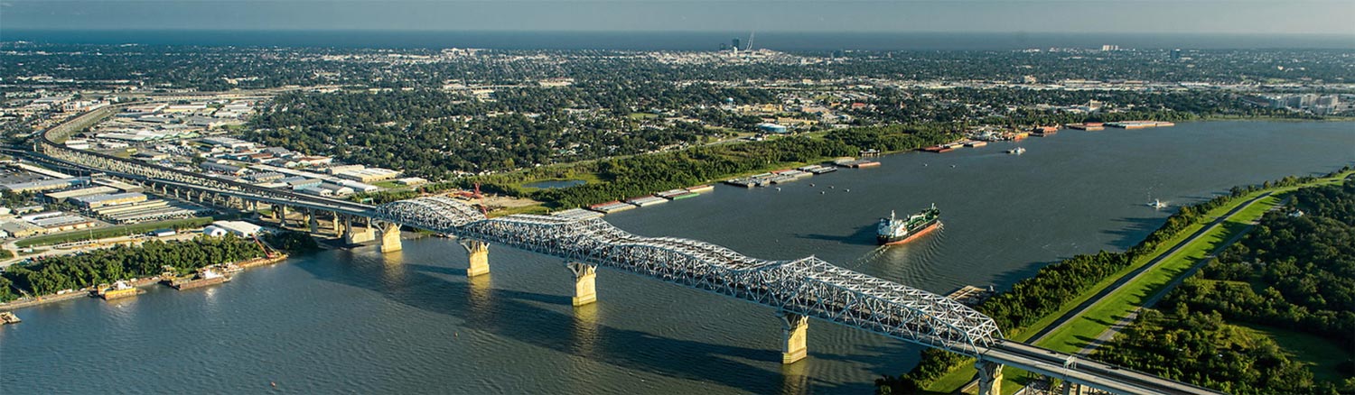 aerial view of Huey P. Long Bridge